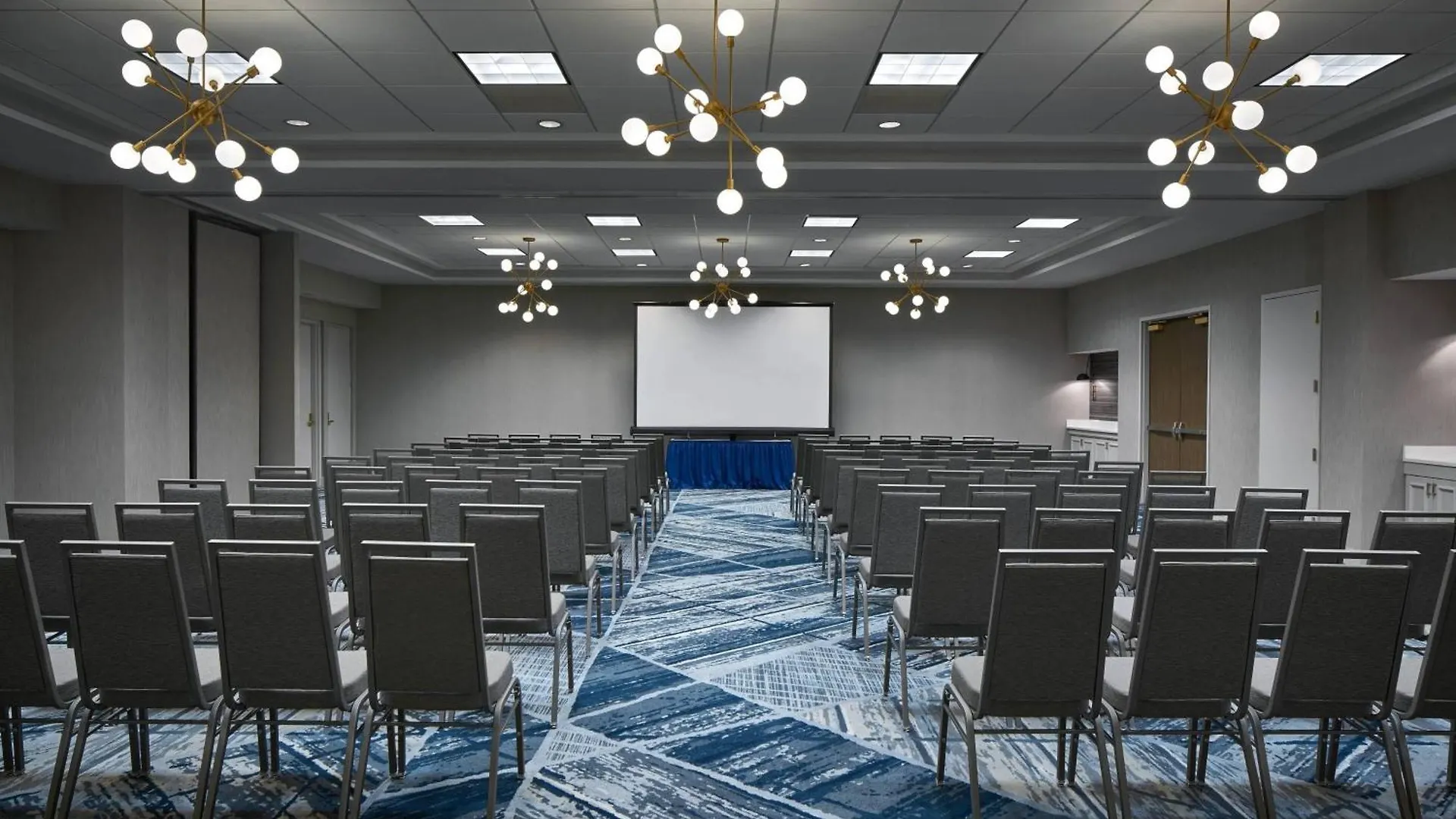Delta Hotels By Marriott Norfolk Airport